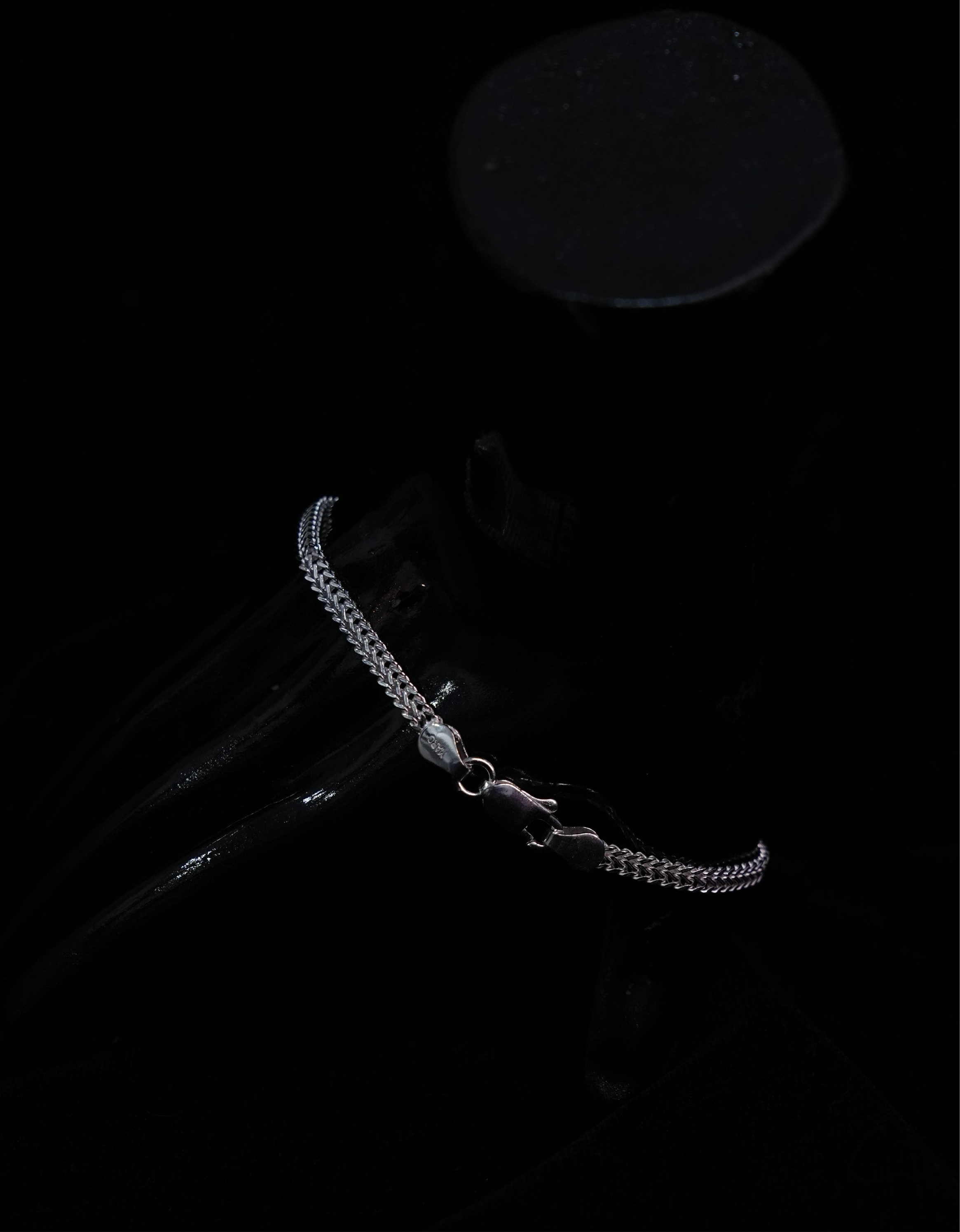 V chain Bracelet
